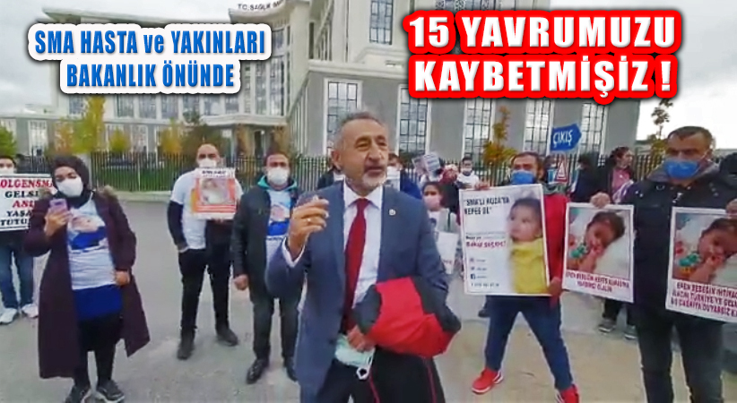 SMA Hasta Yakınlarından İlaçları İçin Bakanlık Önünde Eylem