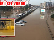 Afetle Yüzleşen İzmir Su Altında, Sokakları Sel Aldı