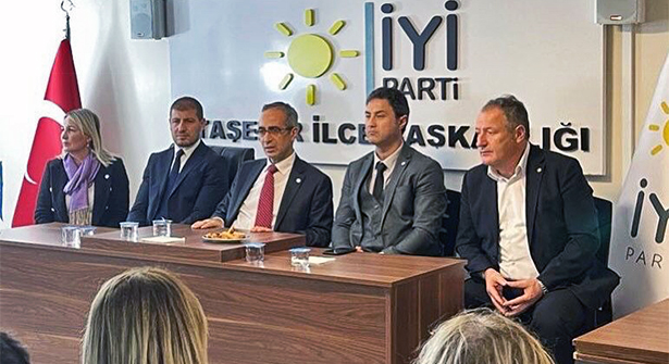 İYİ Parti Ataşehir, Üst Yönetimden Önemli Konukları Ağırladı