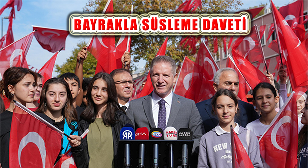 Cumhuriyet Haftasında İstanbullulara Bayraklarla Süslemeye Davet