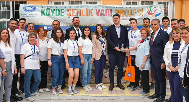 Başkan Onursal Adıgüzel, Hatay ile Samandağ ve Defne İlçelerini Ziyaret Etti