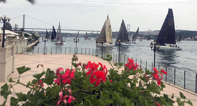 Boğaz’da 19 Mayıs Coşkusu: İDO SailingCup’ta Yelkenliler Yarıştı