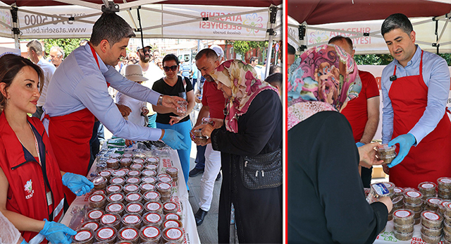 Ataşehir Belediye Başkanı Onursal Adıgüzel Aşure Dağıttı