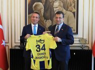 Ekrem İmamoğlu, Fenerbahçe Başkanı Ali Koç ve Yönetim Kurulunu Ağırladı