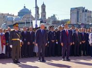 İstanbul ’da Cumhuriyetin 101. Yılı Kutlamaları Çelenk Töreni İle Başladı