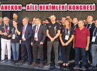 Aile Hekimleri Basın Açıklamasıyla Yeni Yönetmeliğe Tepki Gösterdi