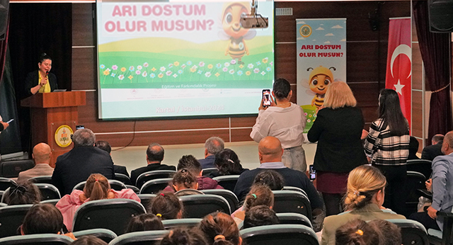 İstanbul’da Arıcılık İçin Yeni Dönem: ‘Arı Dostum Olur Musun?’